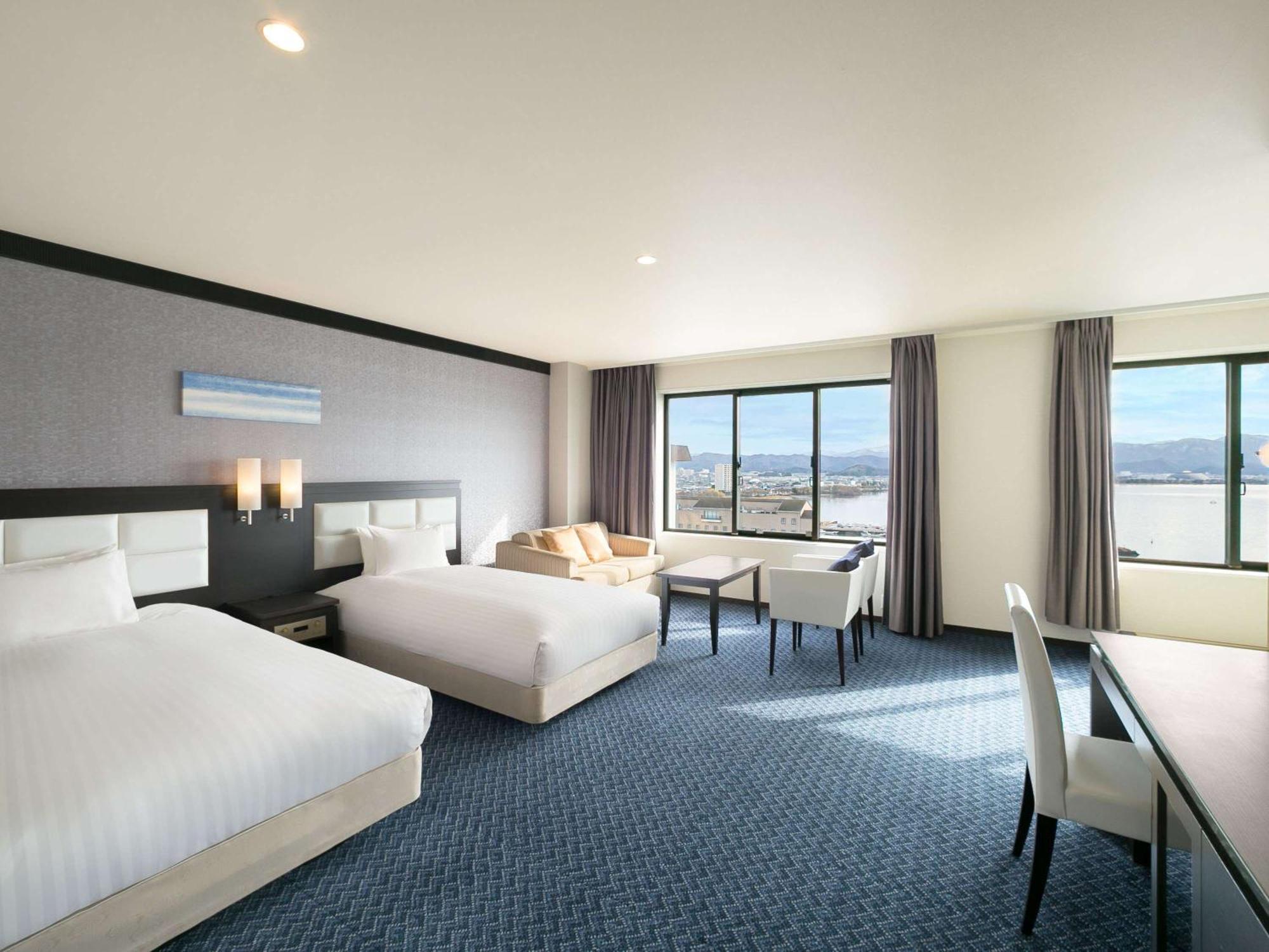 Grand Mercure Lake Biwa Resort & Spa Наґахама Екстер'єр фото